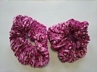 Резинка для волос гофрированная, d 10 см, цена за пару, цвет - розовый.