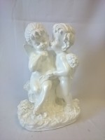 Сувенир "Ангел-поцелуй", 36 х 22 см, гипс.