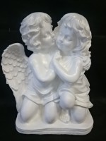 Сувенир Два Ангела больших, 43 х 32 см, белые перламутровые, гипс.