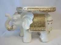 Стол - Слон большой, 42*57*34 см, белый с золотом.