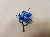 Ветка орхидей пластмассовая, 3 цветочка, цена за 1 штуку, цвет - синий.
