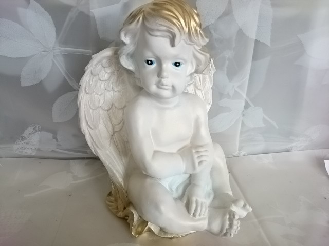 Сувенир "Ангел сидя ", 32 х 23 см, гипс.