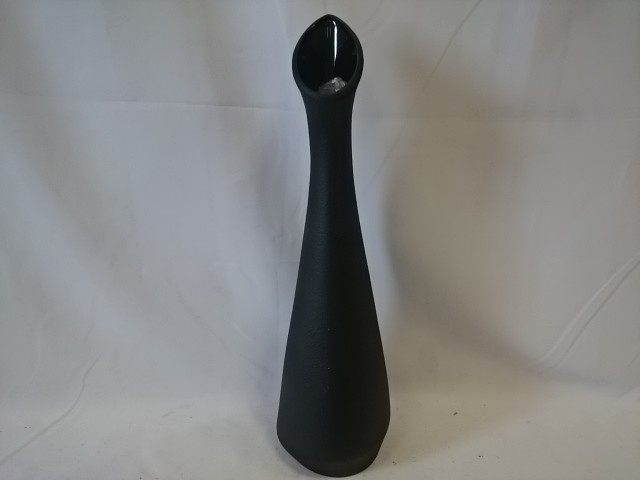Ваза "Стрела", керамика, бархат, 51 см, цвет - чёрный.