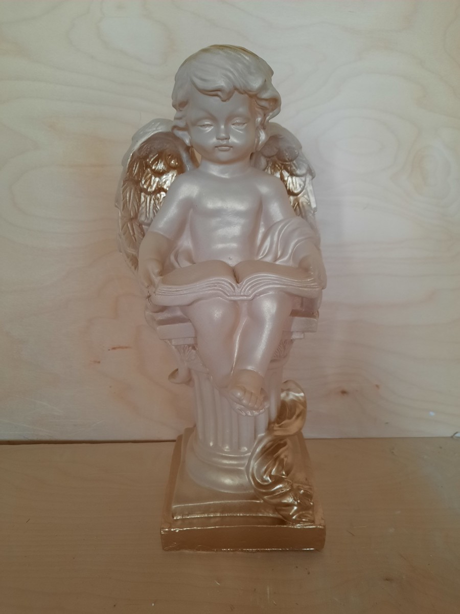 Ангел с книгой сидя слоновая кость, 33 см