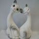Сувенир "Коты влюблённые малые" белые, 33 см, керамика.