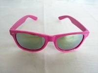 Солнцезащитные очки женские зеркальные оправа розовая