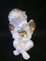Сувенир Ангел с кроликом, 17 см, белый с золотом, гипс. 
