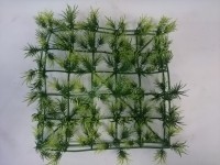 Газон искусственный пластмассовый, 23*23 см, мелкая трава на каркасе с крупными ячейками