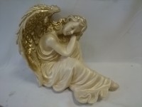 Сувенир "Ангел на отдыхе", 37 х 28 см, гипс.