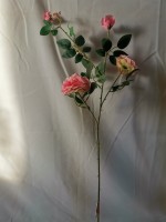 Ветка роз мелких, 88 см, 2 цветка + 2 бутона, 1 штука, пластик, ткань, металл, цвет - розовый.