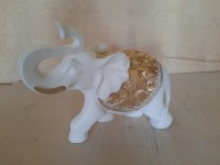 Копилка "Слон Сафари", 40*30 см, цвет - белый с золотом.