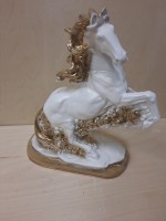 Конь декоративный, 47*46 см, гипс, белый с золотом.
