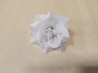 Голова розы шёлковая 9,5 см, цена за 1 штуку, Выписывать кратно 30 штукам. Цвет - белый.