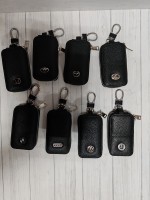 Ключница для автомобильных ключей с эмблемой марки в ассортименте, 9,5*5,5 см.
