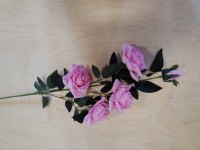 Ветка роз 98 см, 4 головы + 1 бутон, цвет - розовый.