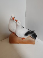 Голуби пара, 21*22 см, белые.