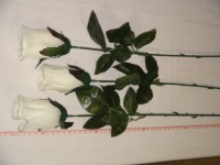 Роза-бутон 79 см., D= 9*5 см., пластик, ткань, белая